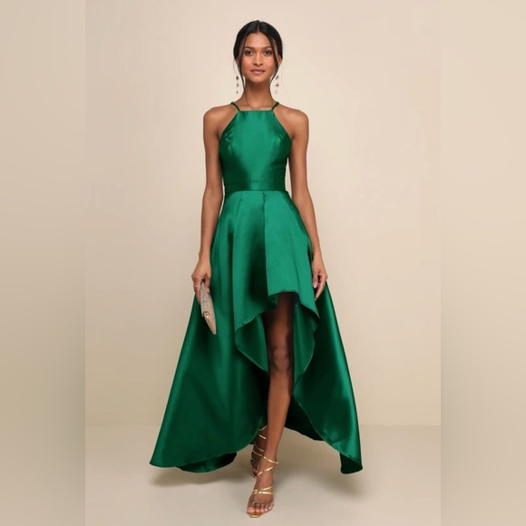 Dresses & Skirts - Emerald high low dress